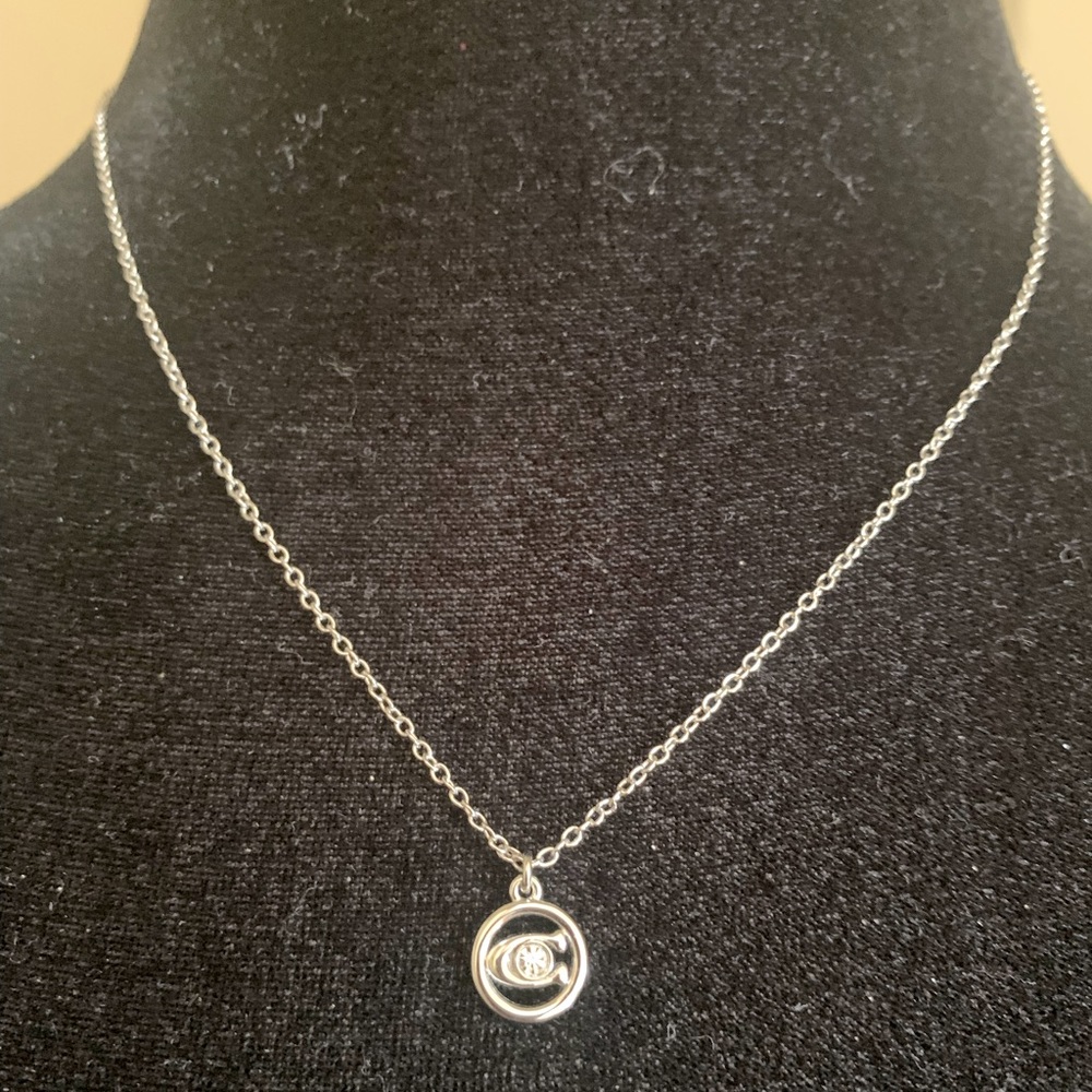 Dainty Coach Necklace